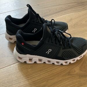 ON Cloud Cloudswift Cloud Swift Running Walking Shoes Women’s 7 Black White